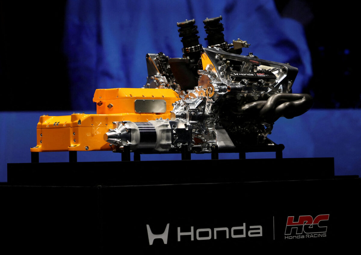 Honda Motor displays a mock of the RA626H power unit