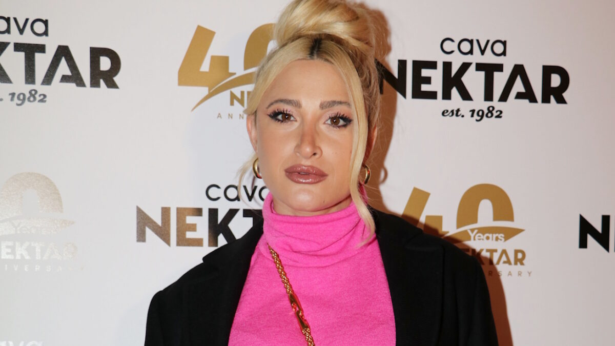 H Iωάννα Τούνη