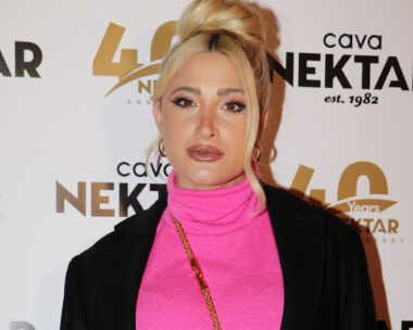 H Iωάννα Τούνη