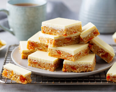 Μπάρες με σμέουρα και λάιμ