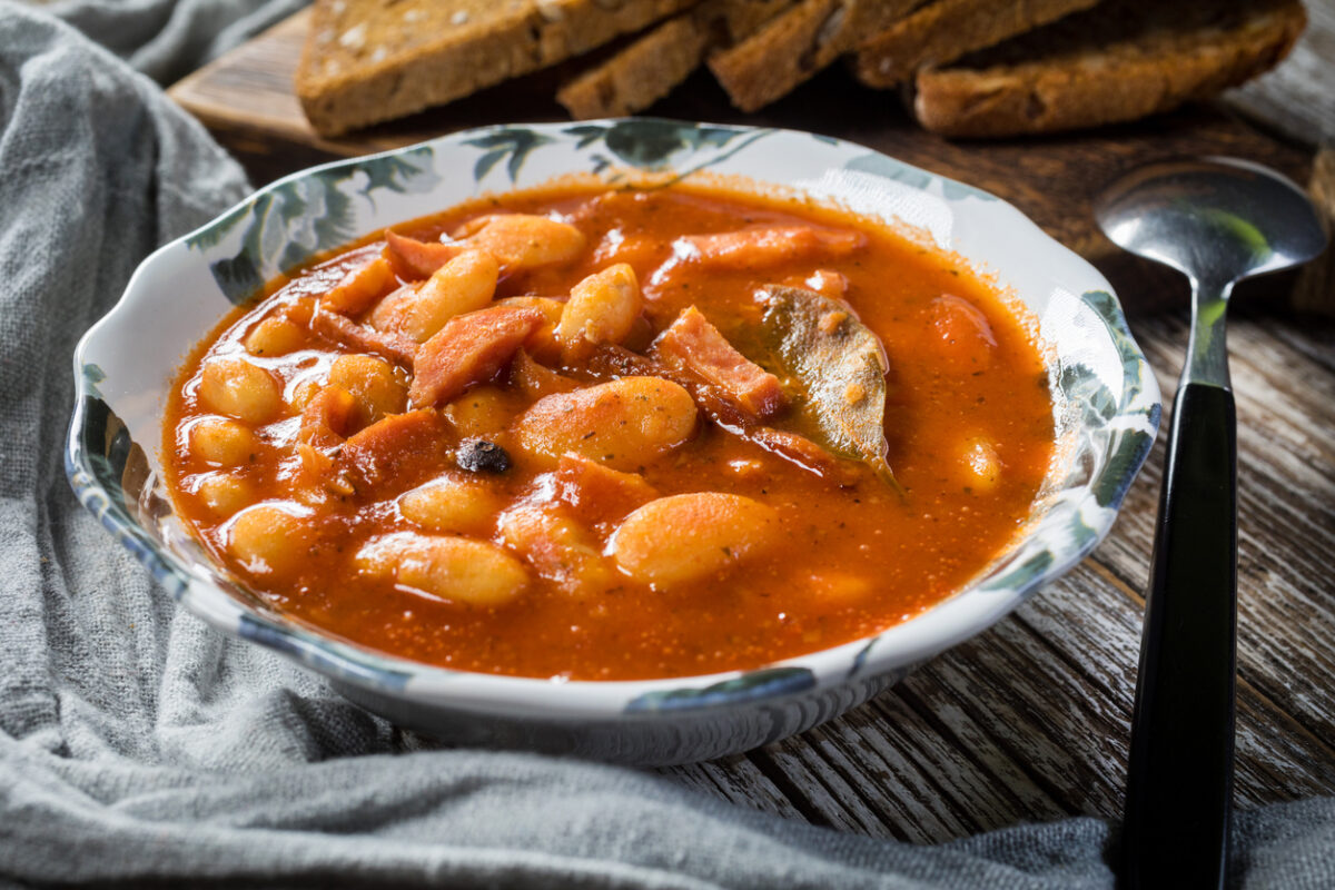 Σέρβικη φασολάδα