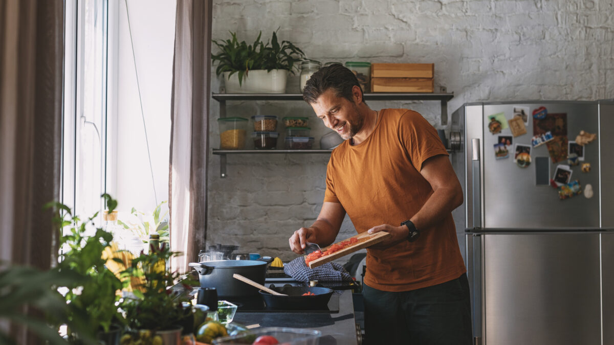 Παστίτσιο, μανιταρόπιτα και γίγαντες με λουκάνικο ξεχωρίζουν στο μενού της επόμενης εβδομάδας
