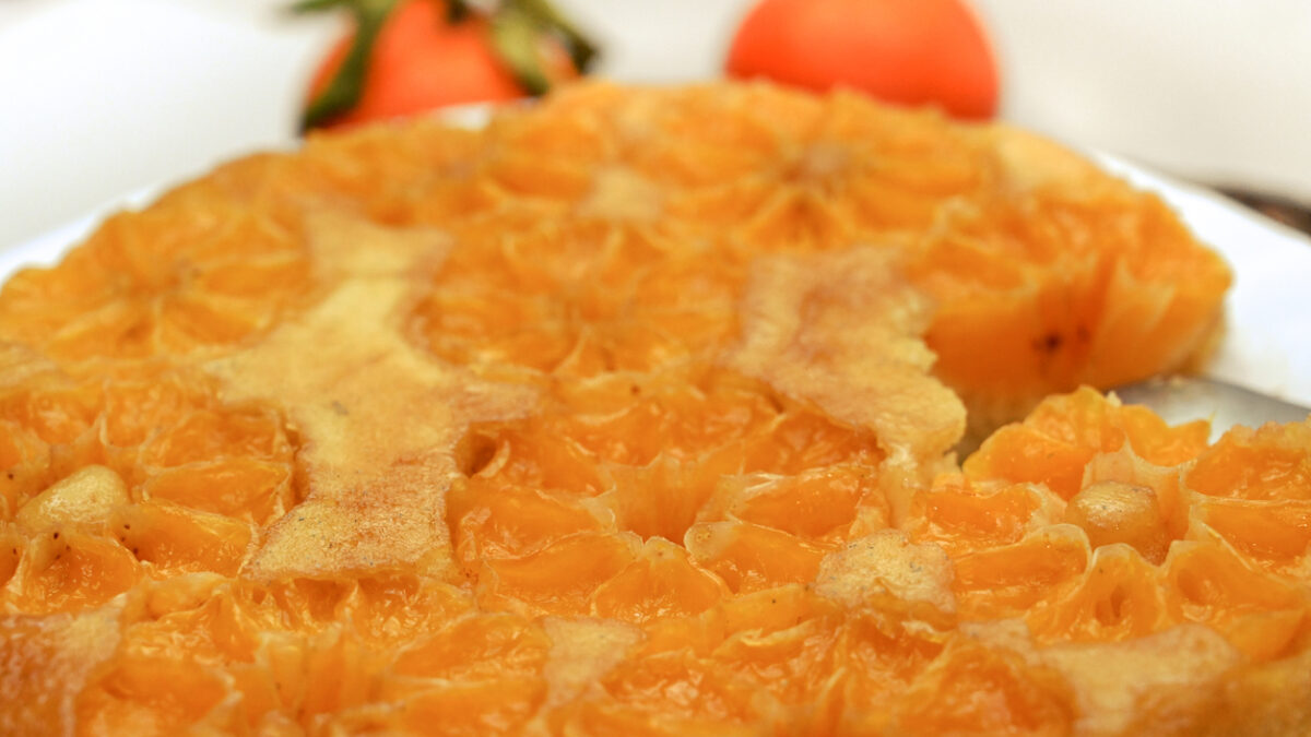 Κέικ με ολόκληρες κλημεντίνες