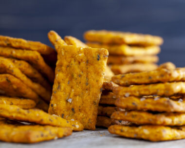 Κράκερς από κόκκινη φακή