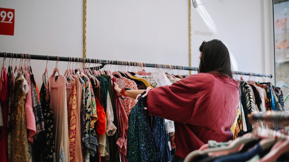 woman shopping for clothing in Los Angeles, California