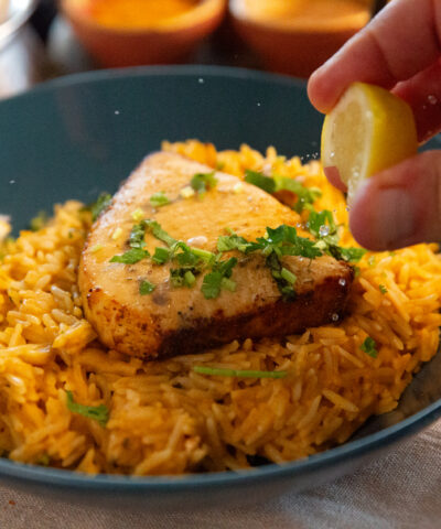 Μπακαλιάρος με λεμονάτο ρύζι