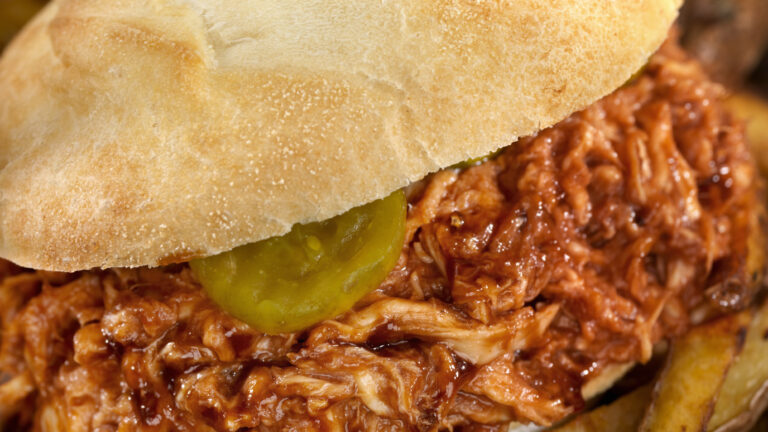 Pulled κοτόπουλο BBQ