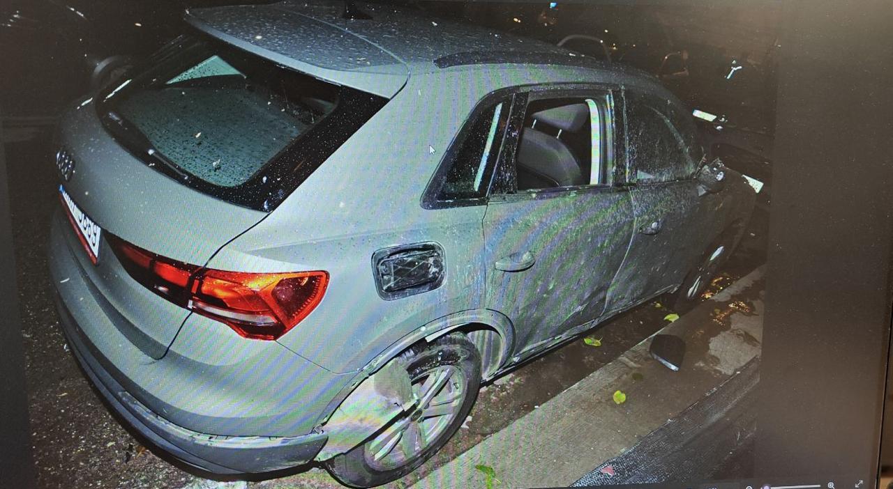 Ζημιές έξω από το κλαμπ