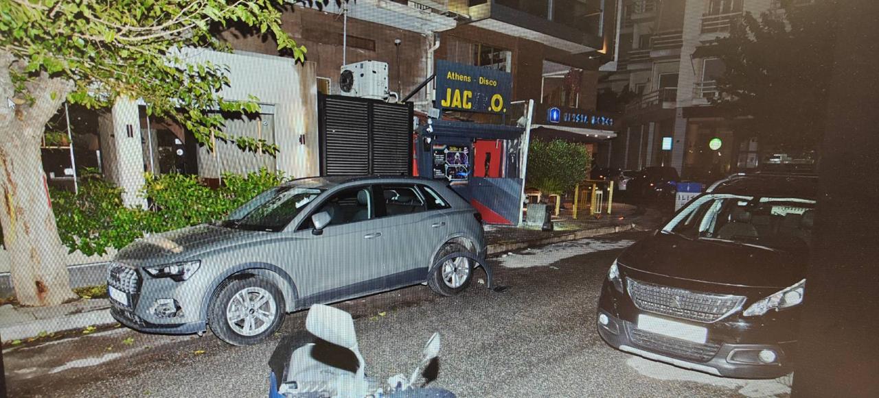 Από την έκρηξη βόμβας στο Jacky O