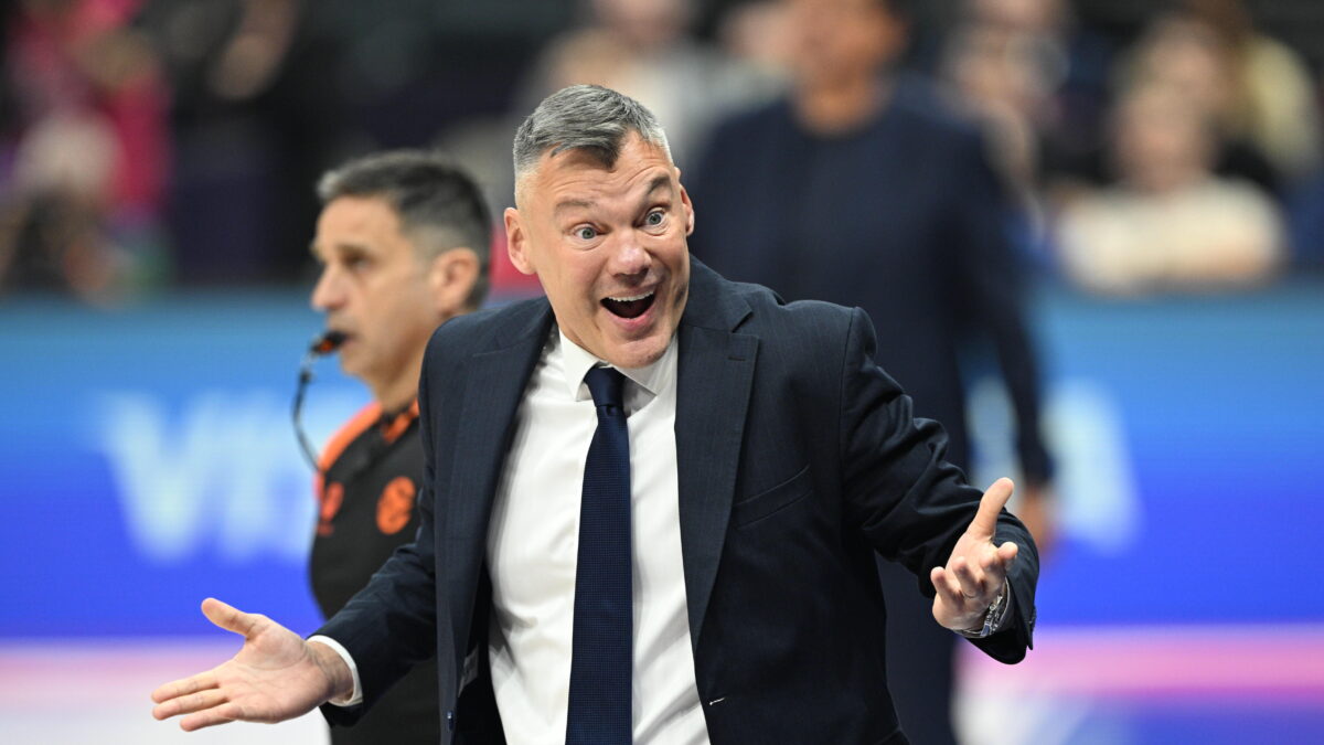 ΑΝΤΩΝΗΣ ΝΙΚΟΛΟΠΟΥΛΟΣ