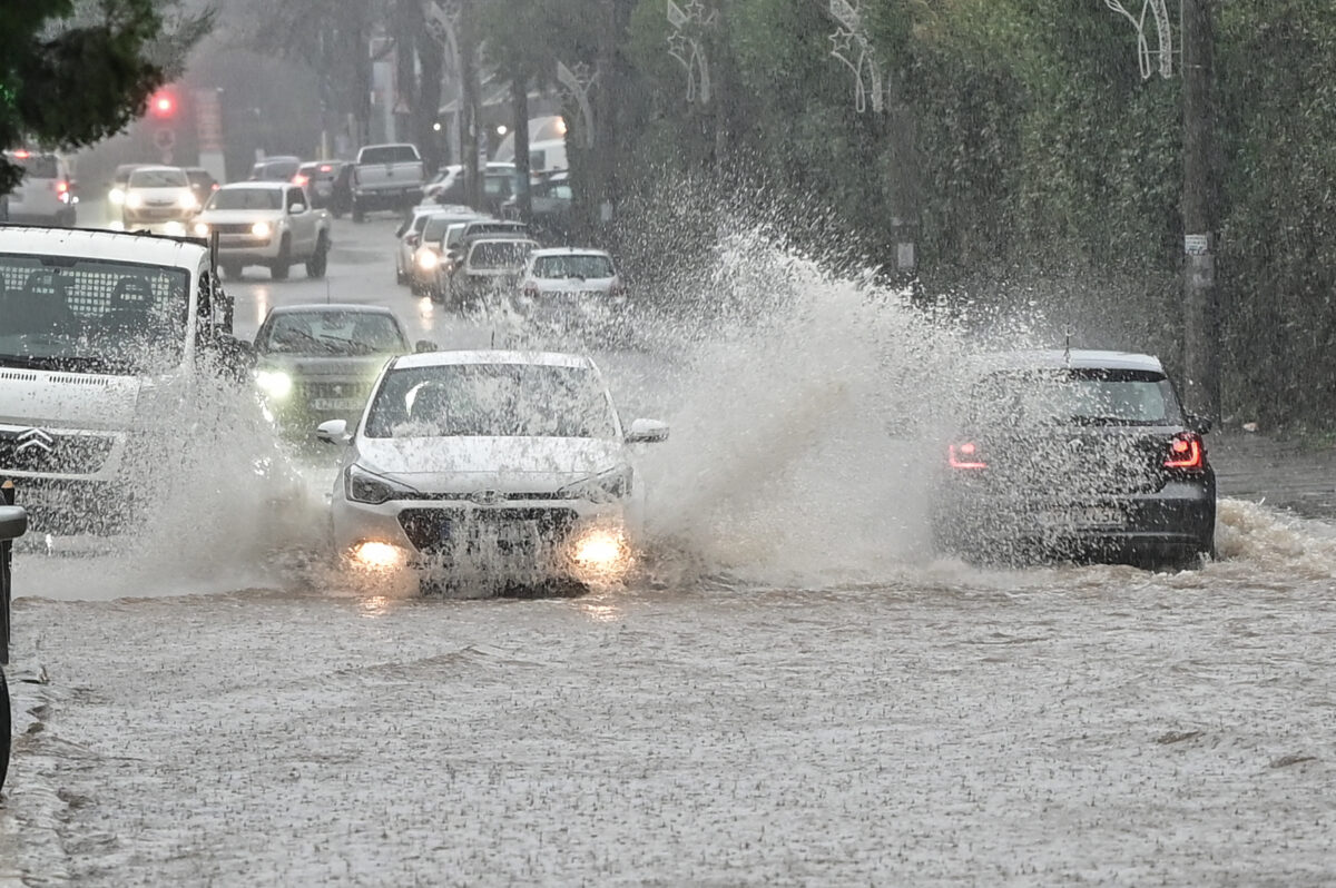 πλημμυρισμένος δρόμος