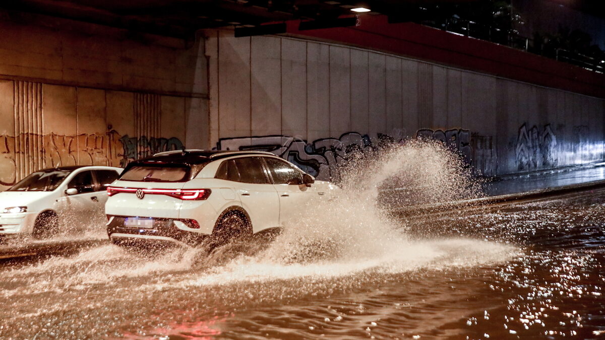 Ισχυρές βροχοπτώσεις στην Αθήνα