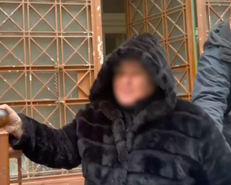 Η καθηγήτρια που φίμωσε μαθητή στις Σέρρες