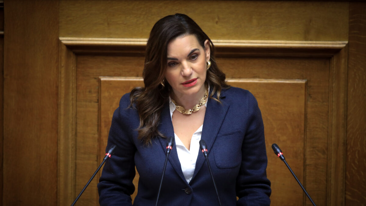 Όλγα Κεφαλογιάννη στη Βουλή
