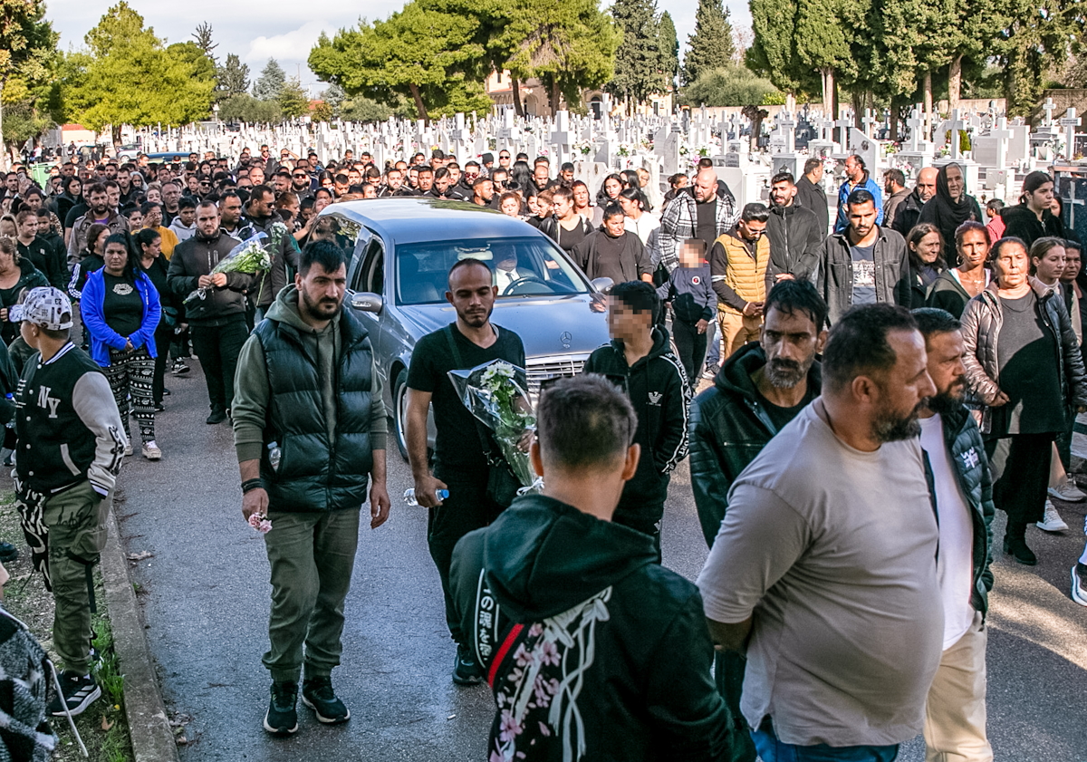 Κηδεία του 30χρονου που ξυλοκοπήθηκε σε νυχτερινό κέντρο στη Πάτρα