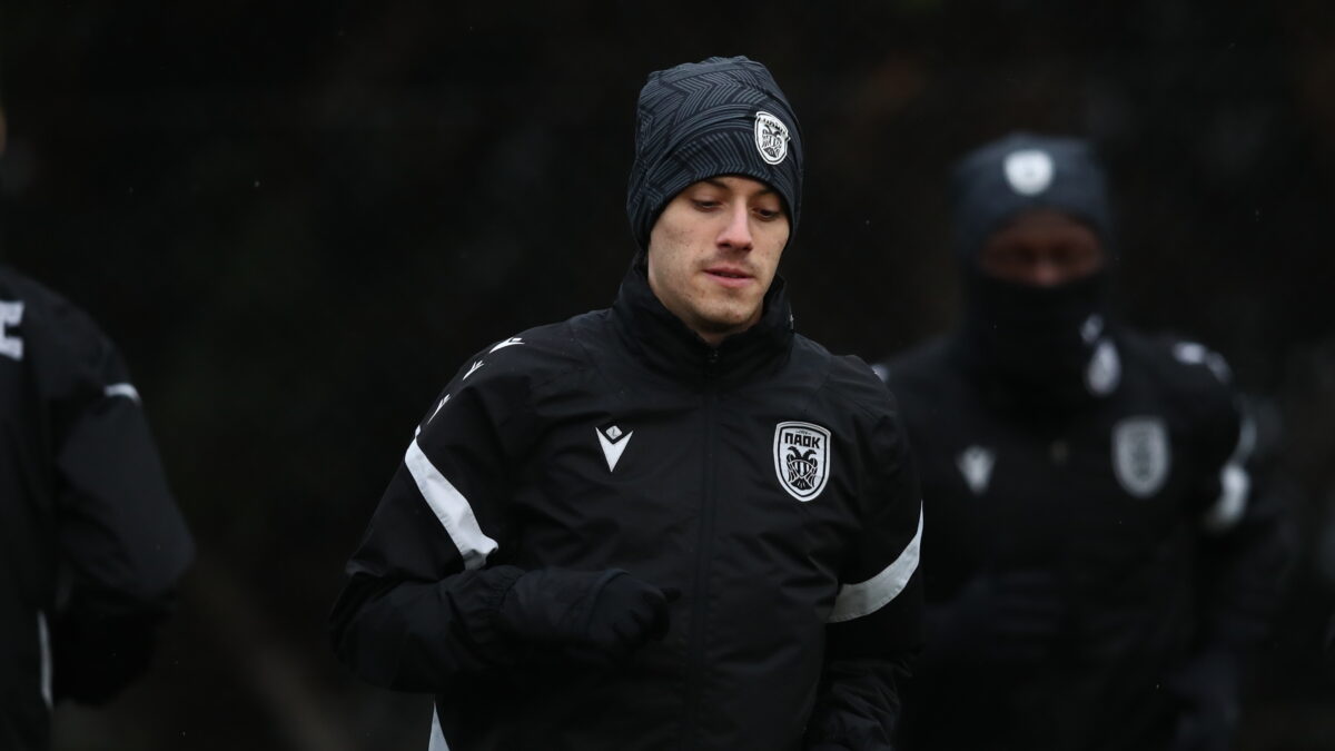 Ο Γιάννης Κωνσταντέλιας σε προπόνηση του ΠΑΟΚ