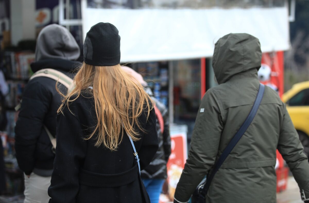 Άνθρωποι με μπουφάν