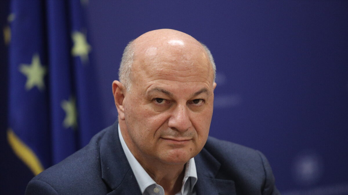 Κώστας Τσιάρας