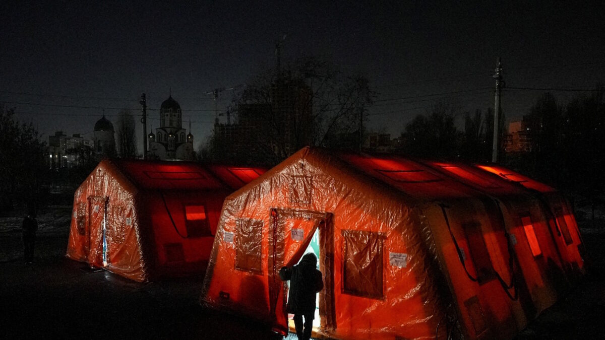 Δημόσια καταφύγια έκτακτης ανάγκης για παροχή ρεύματος και θέρμανσης στο Κίεβο