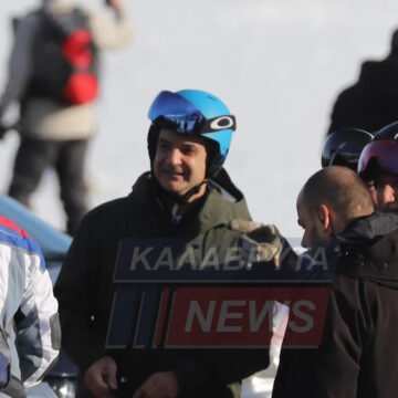 Ο πρωθυπουργός, Κυριάκος Μητσοτάκης στο Χιονοδρομικό Καλαβρύτων