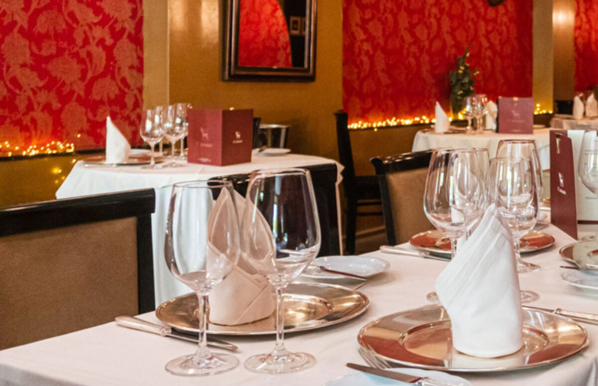 L' Abreuvoir: Το εστιατόριο που καθόρισε τη γαλλική κουζίνα στην Αθήνα