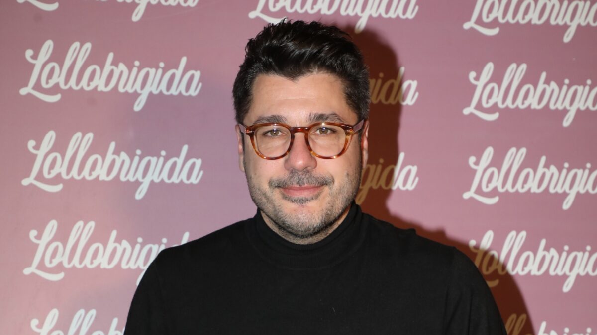 Λάμπρος Κωνσταντάρας