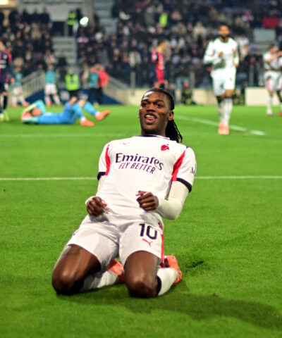 Ο Λεάο πανηγυρίζει για τη Μίλαν