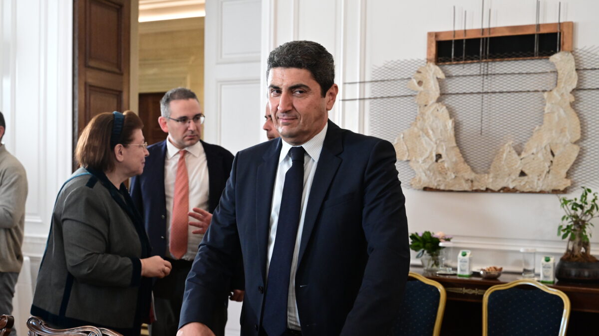 Λευτέρης Αυγενάκης