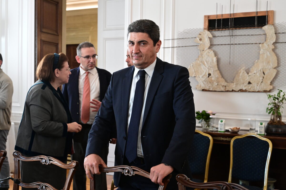 Λευτέρης Αυγενάκης