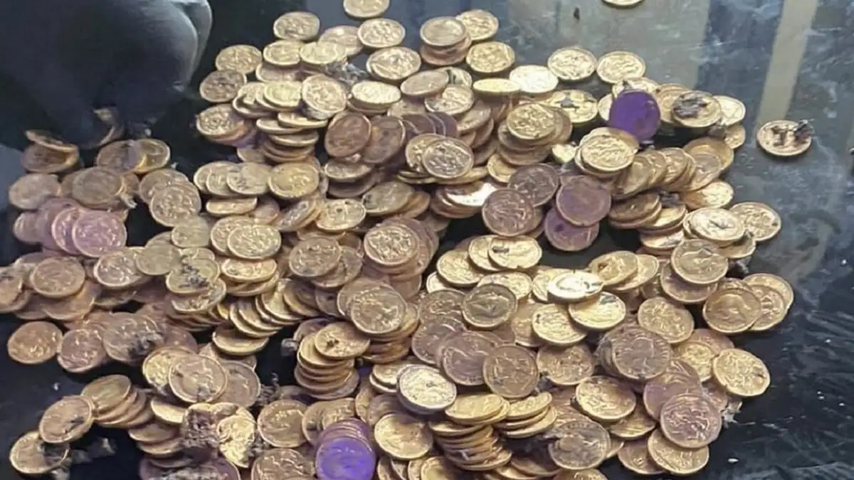 Χρυσές λίρες