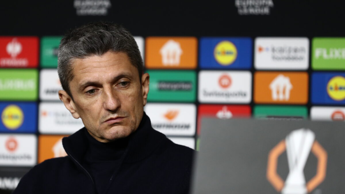 Ο Ραζβάν Λουτσέσκου