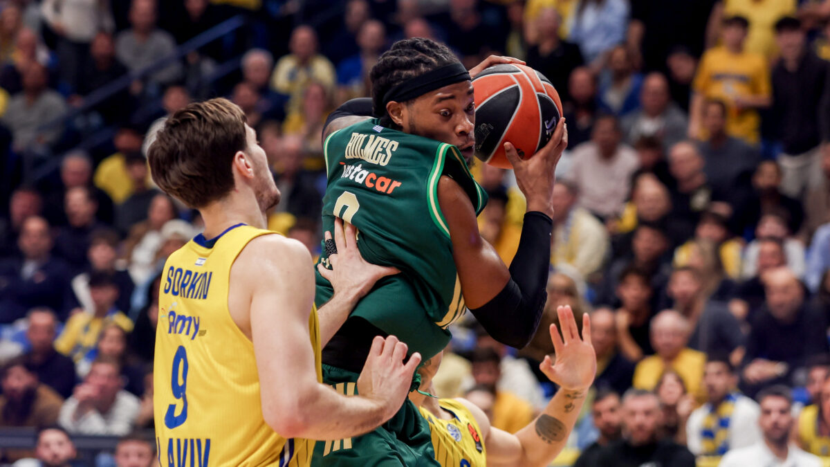 Ο Χολμς στο Μακάμπι Τελ Αβίβ - Παναθηναϊκός