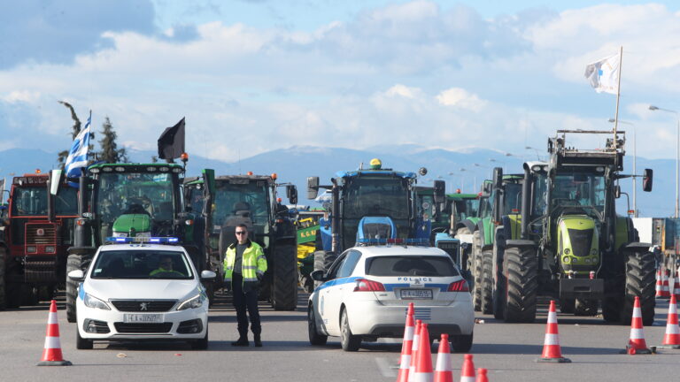 Αποκλεισμός της εθνικής οδού στα Μάλγαρα