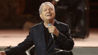 Μανώλης Μητσιάς