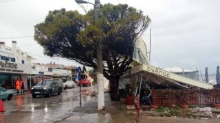 Παραλία Μαραθώνα