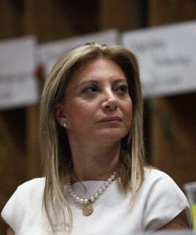 Η Μαρία Καρυστιανού, σε εκδήλωση για τη συμπλήρωση δύο χρόνων από την τραγωδία των Τεμπών