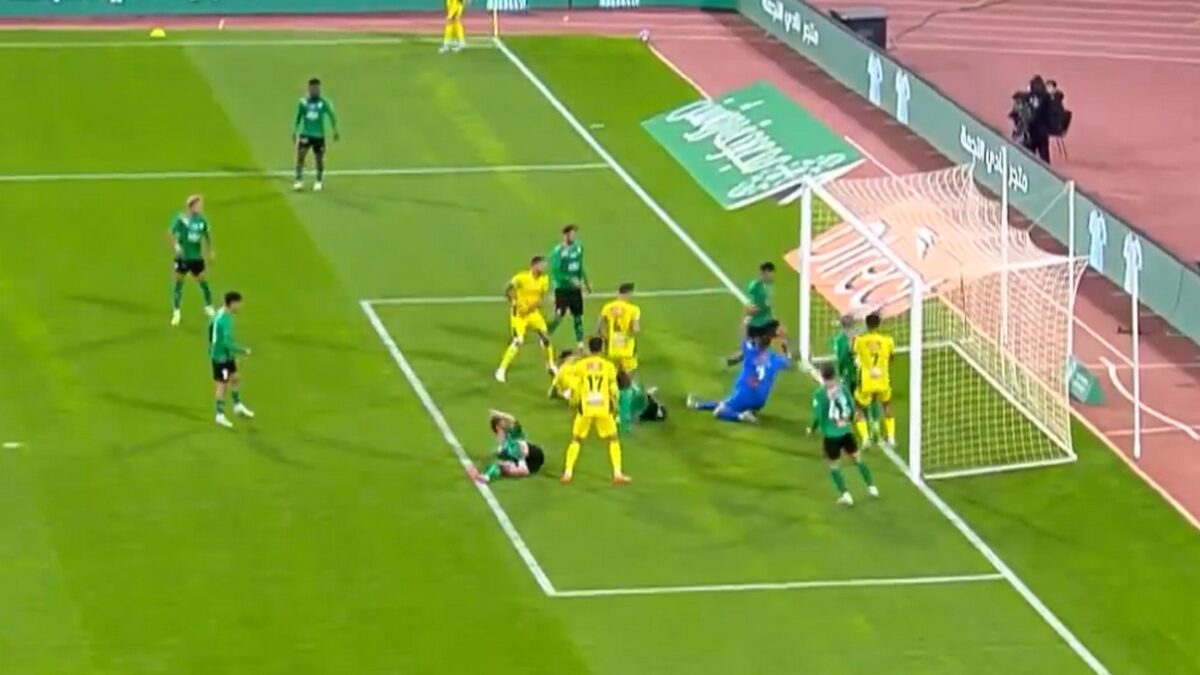 Ο Γιώργος Μασούρας είχε γκολ και ασίστ στο Αλ Καλίτζ – Αλ Ναΐμα 2-2