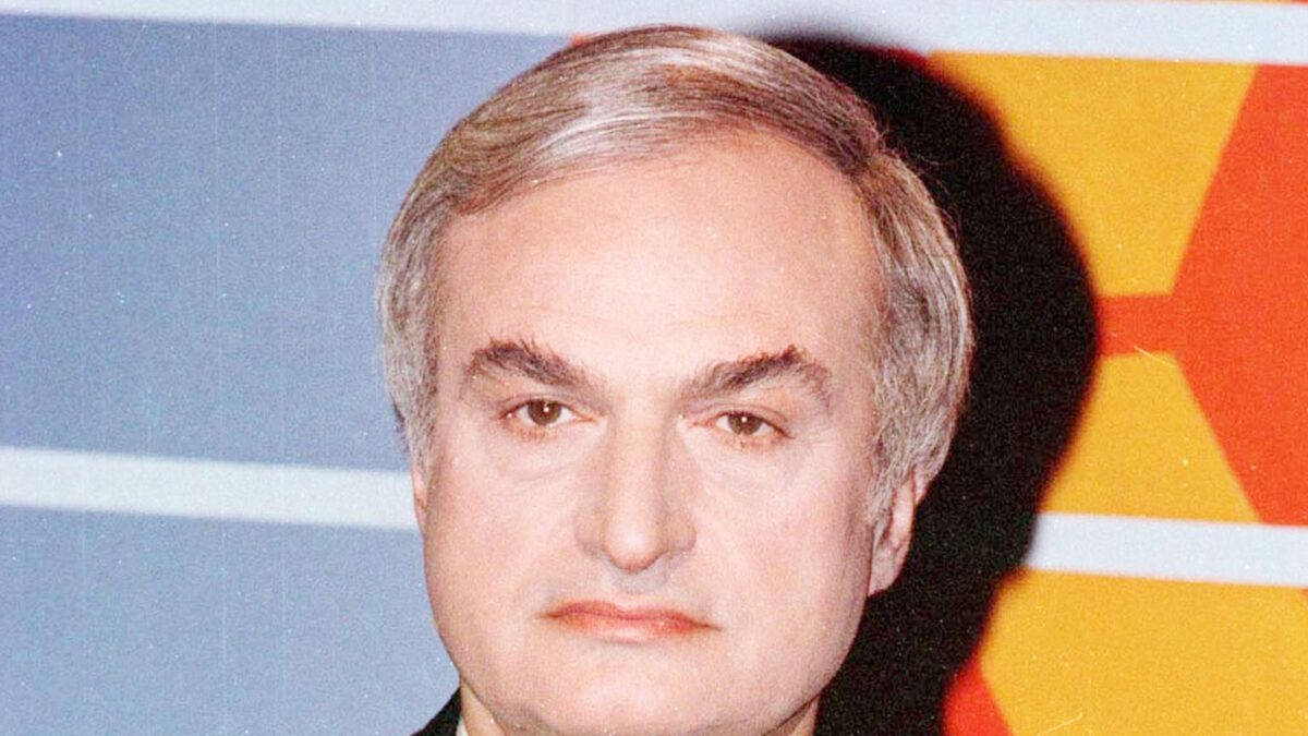 Μανώλης Μαυρομμάτης