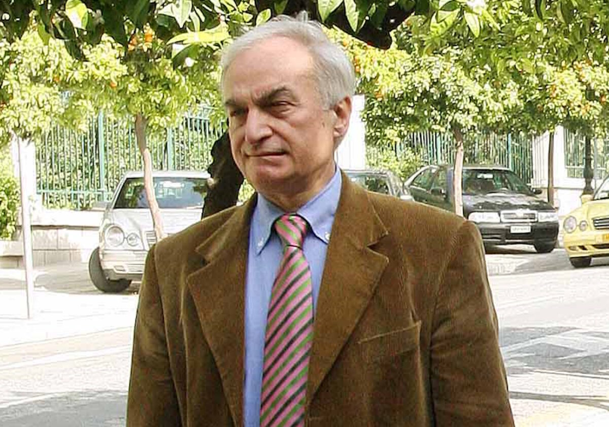 Μανώλης Μαυρομμάτης