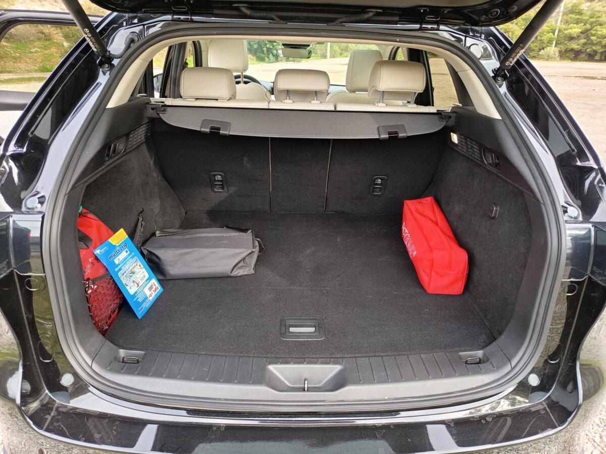 mazda-cx-60-plug-in hybrid