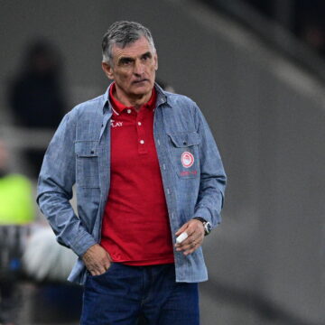 Ο Χοσέ Λουίς Μεντιλίμπαρ σε αγώνα του Ολυμπιακού (KLODIAN LATO