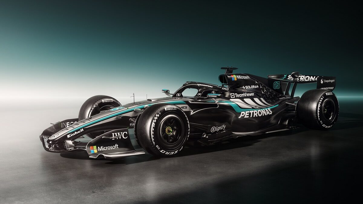 Mercedes-AMG F1 W17 E PERFORMANCE
