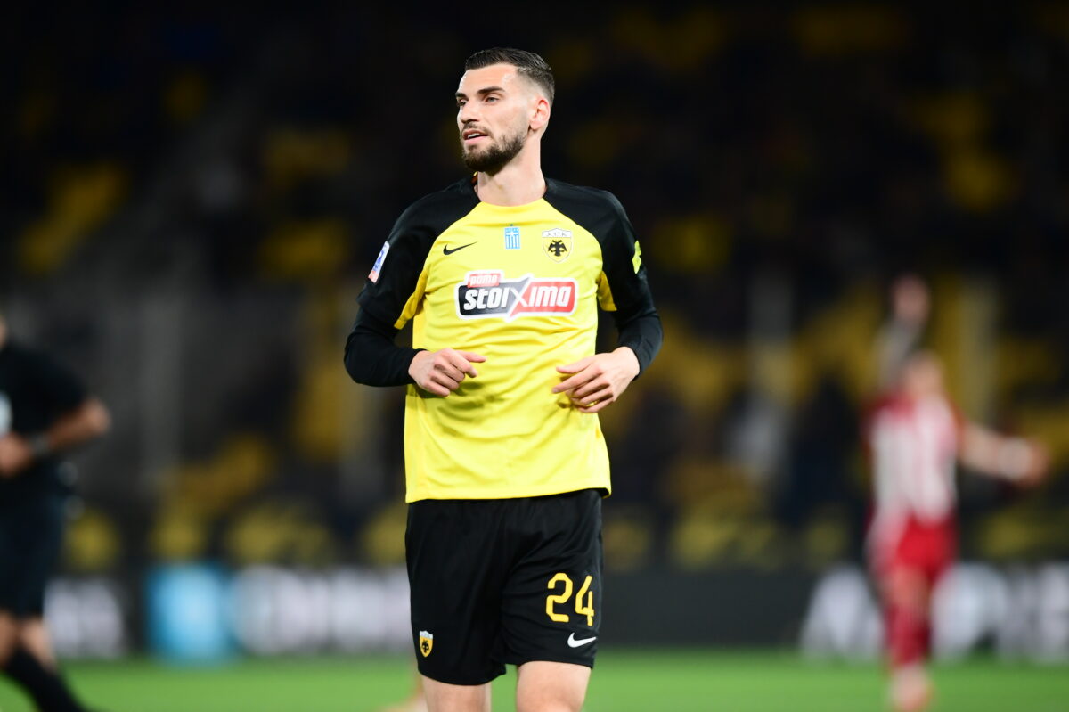 Ο Μήτογλου σε αγώνα της ΑΕΚ (KLODIAN LATO