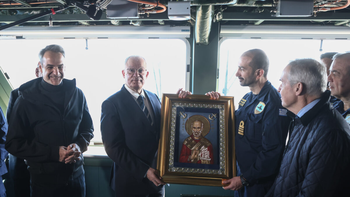 Κυριάκος Μητσοτάκης, Κωνσταντίνος Τασούλας, Ιωάννης Κιζάνης