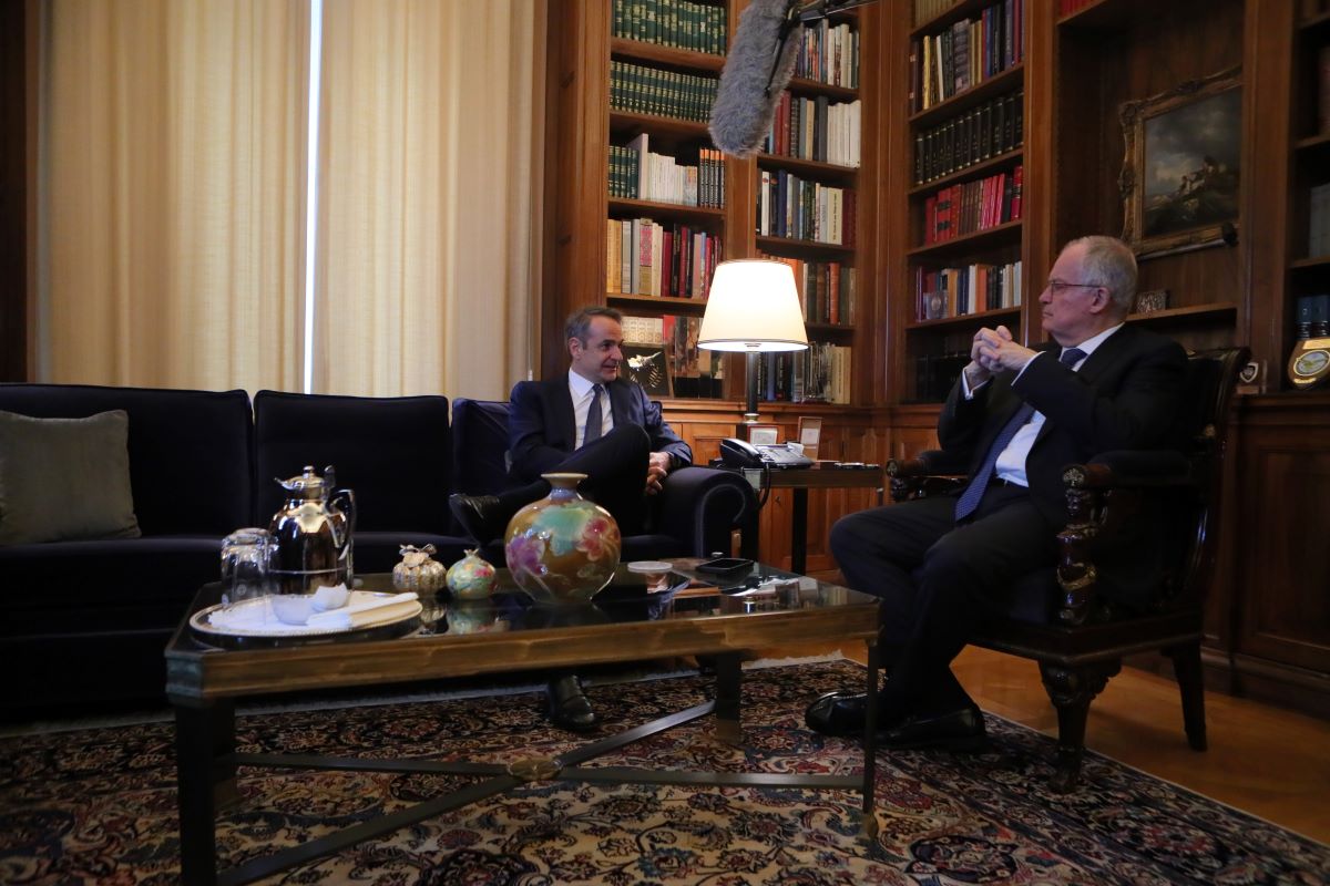 Ο Κυριάκος Μητσοτάκης και ο Κωνσταντίνος Τασούλας