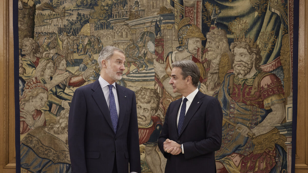 Ο πρωθυπουργός Κυριάκος Μητσοτάκης με τον βασιλιά της Ισπανίας, Φίλιππο Στ’