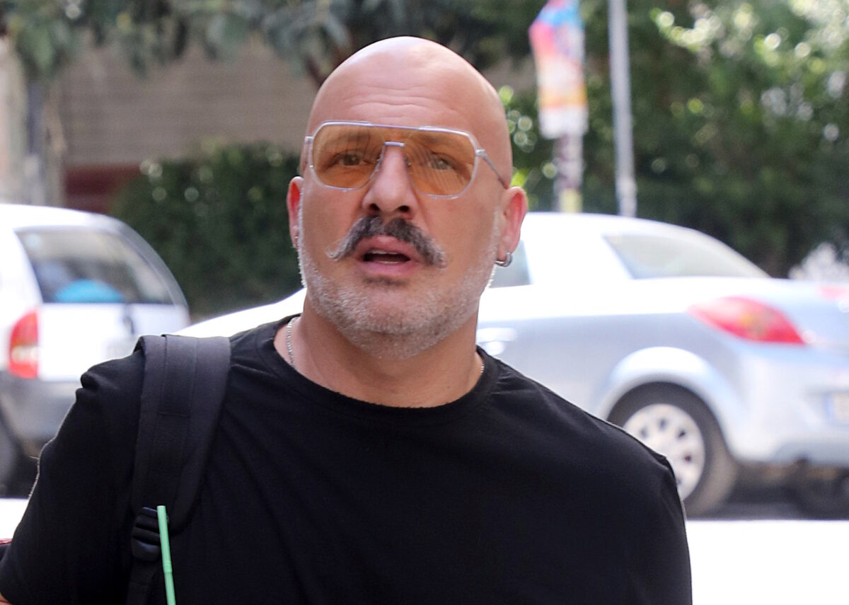 Νίκος Μουτσινάς