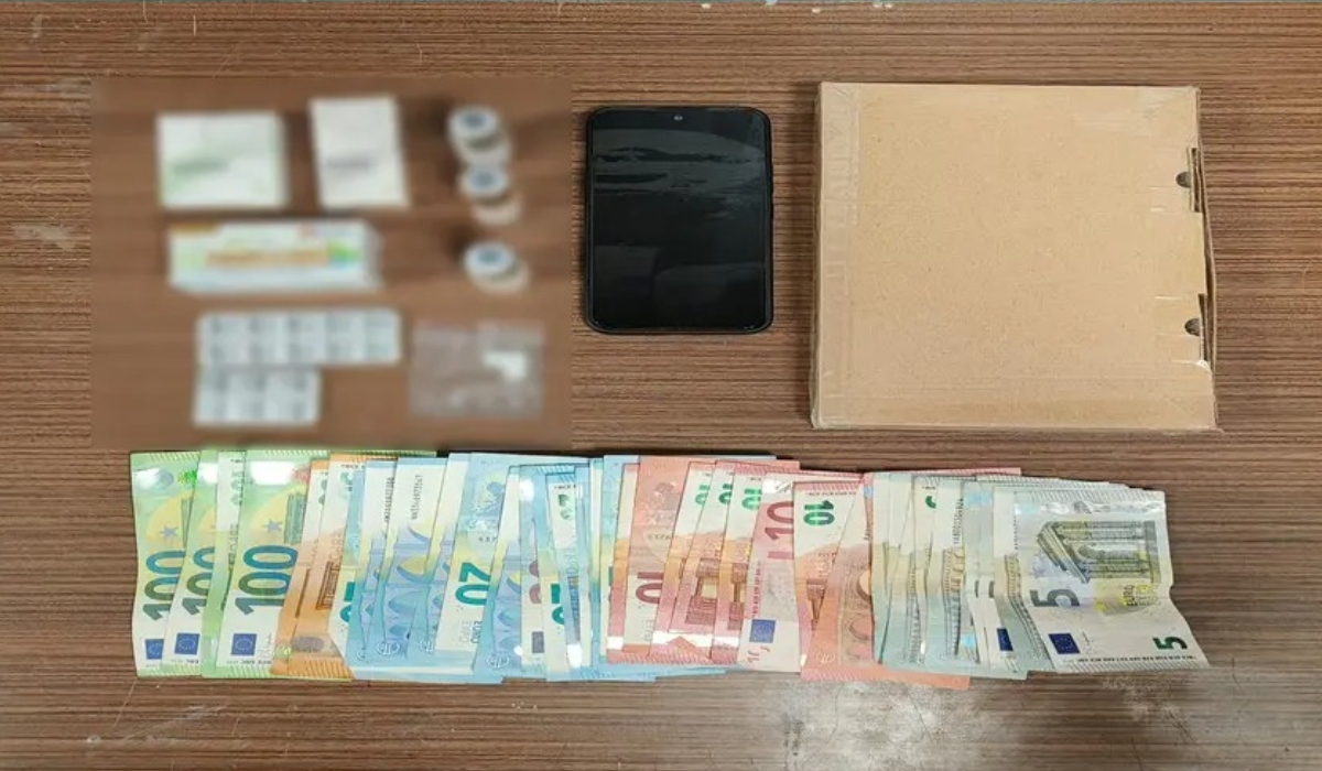 «Ελευθέριος Βενιζέλος»: Προσπάθησε να περάσει ροζ κοκαΐνη μέσω δέματος και συνελήφθη – Βρέθηκαν ηρεμιστικά και αναβολικά