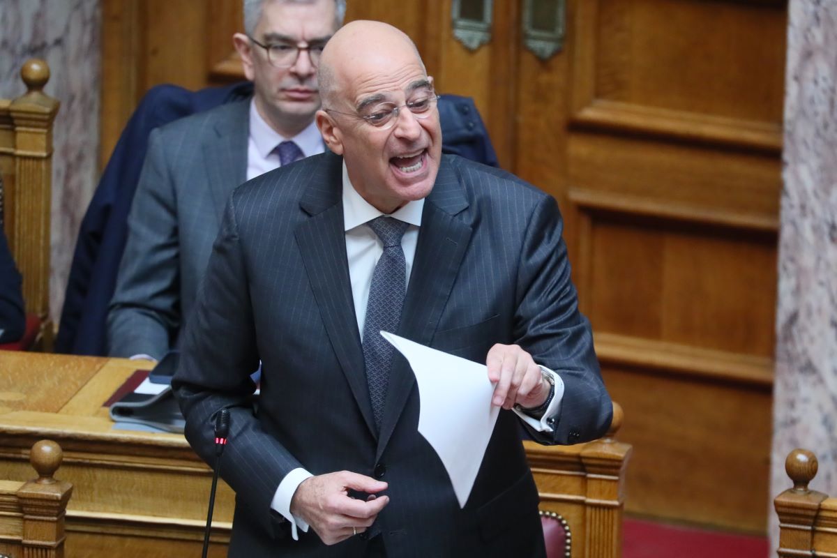 Ο Νίκος Δένδιας στη Βουλή