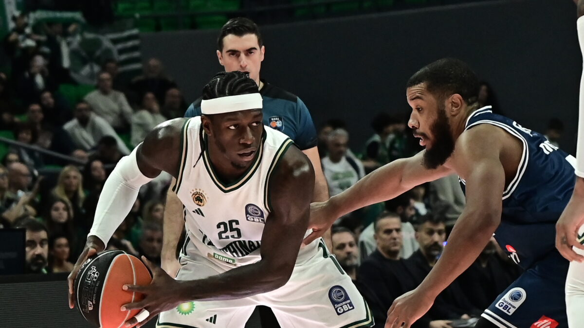 Ο Κέντρικ Ναν στον αγώνα Παναθηναϊκός - Καρδίτσα